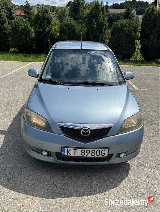 Mazda 2 12 gaz 2004r