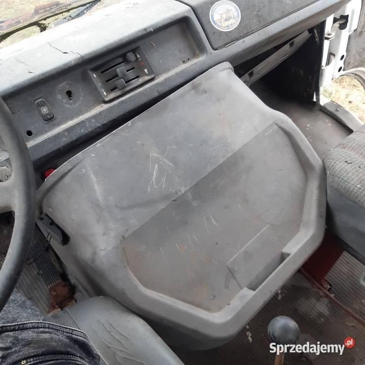 Mercedes 208 23D Kaczka Doka klasyk najazd diesel Przyłęk