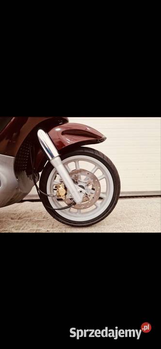 Skuter Piaggio Beverly 500 nieuszkodzony