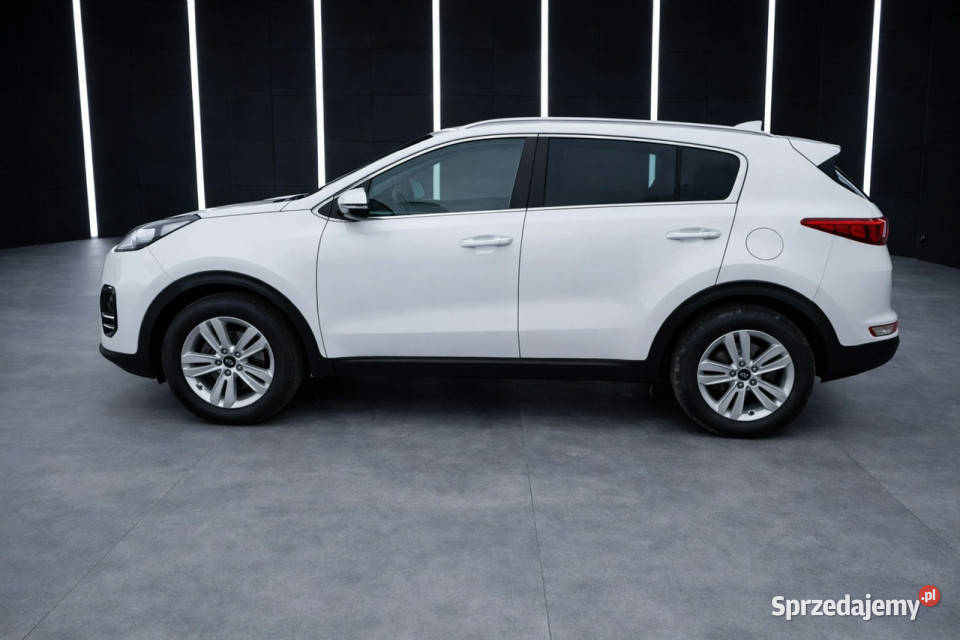 Kia Sportage automat17FULL WERSJAnawigacjaKAMERA serwisowany w ASO Żabno