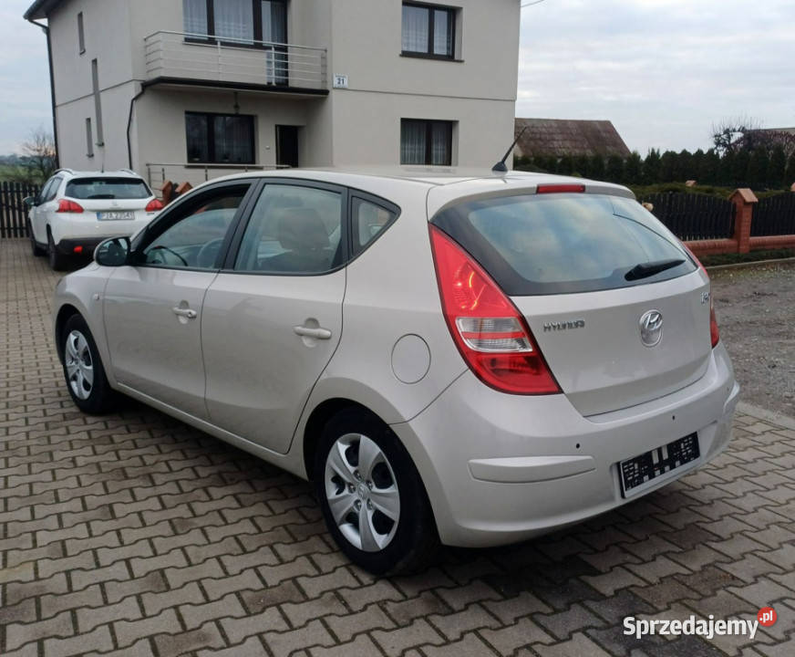 Hyundai i30 Niski przebieg 78000 Serwisowany ASO Suchorzew sprzedam