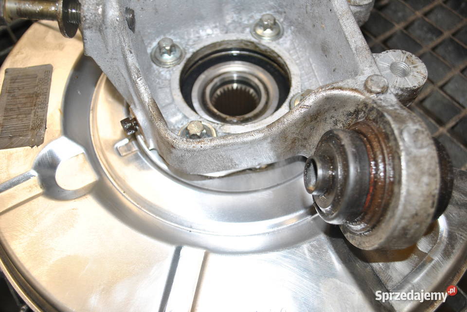 Zwrotnica prawy tył BMW E60 E61 Mały przebieg sprzedam