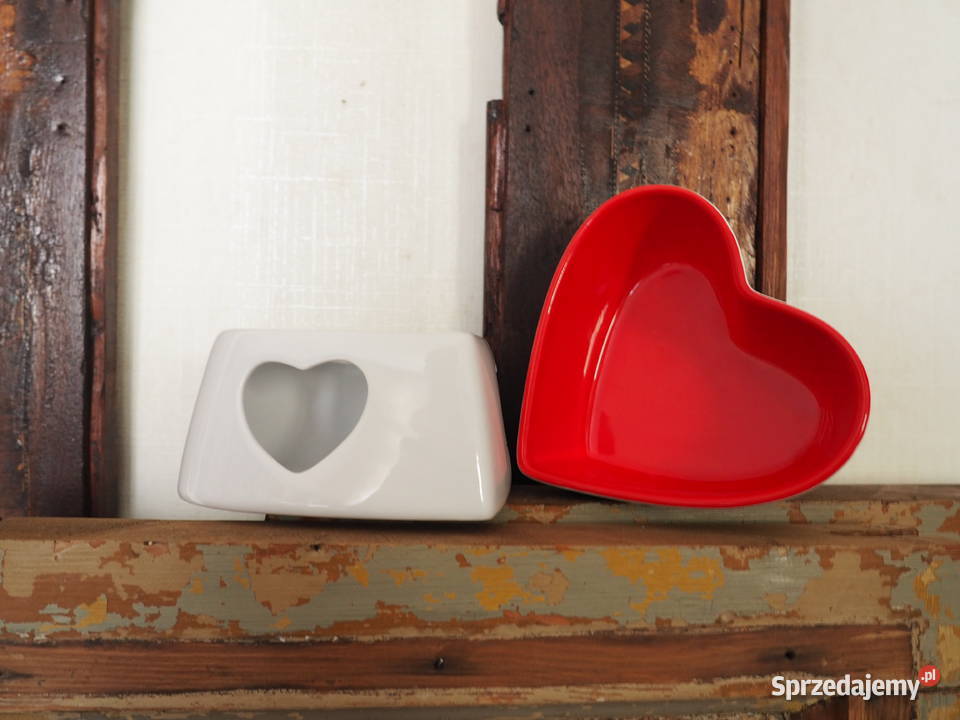 Podgrzewacz Ceramiczny z Sercem2 CzęściCzerwień
