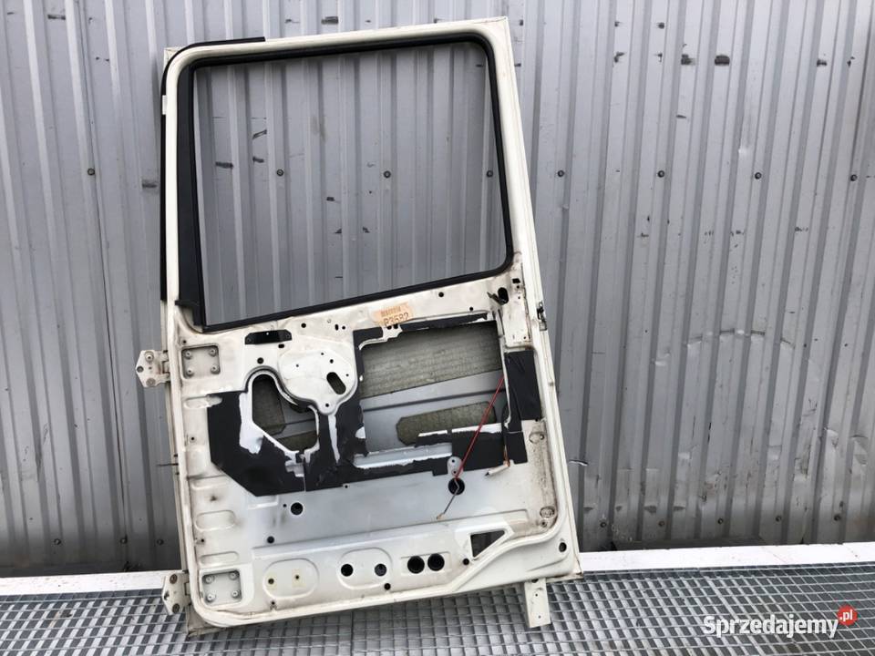 DRZWI PRAWY PRZÓD DAF XF Ciągnik siodłowy Biały ciężarowe