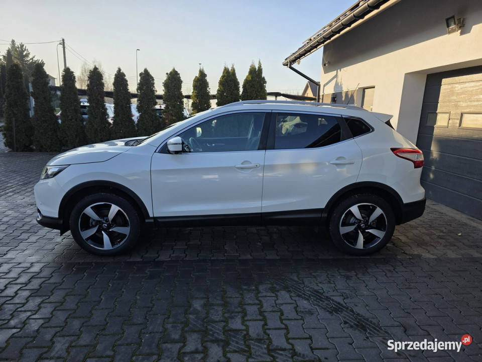Nissan Qashqai kamera cofaniakamery Żabno