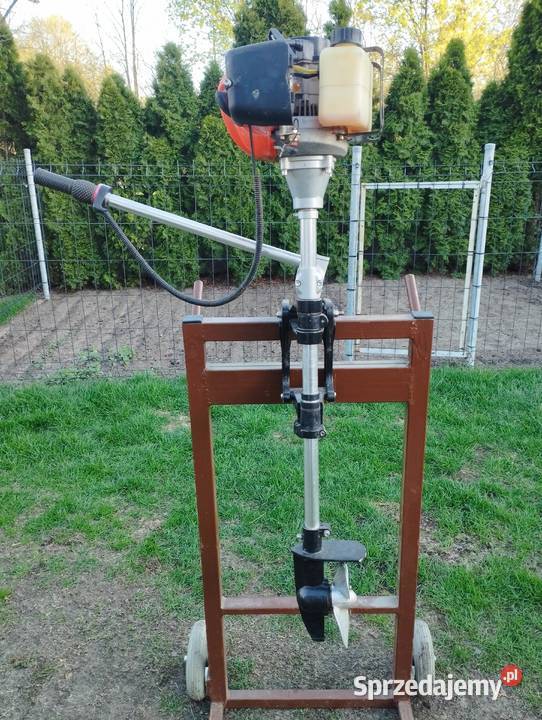 Sprzedam zestaw wózek slipowy plus silnik Babimost sprzedam