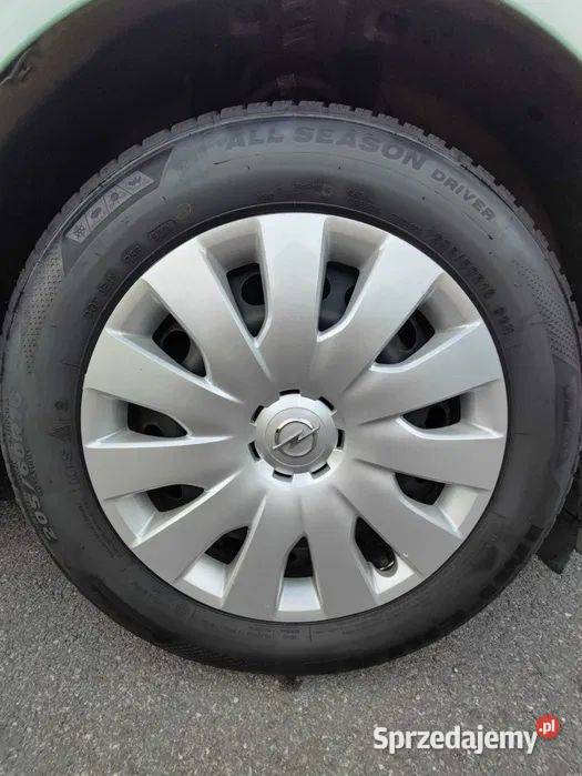 Opel Astra J 2014 14T 140 170 pdc tempomat 170000km Jarocin