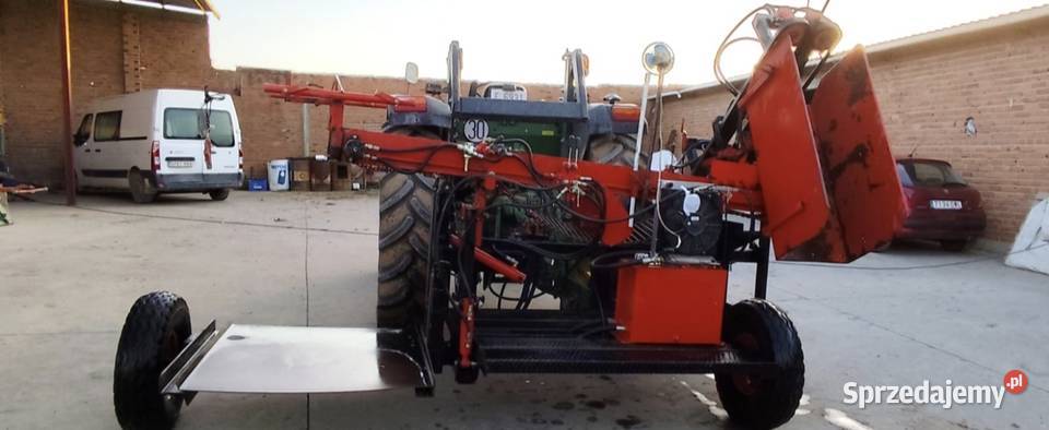 Kombajn do czosnku obcinający firmy erme Sierpc