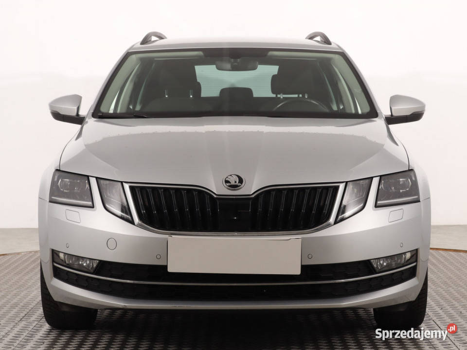 Skoda Octavia 15 TSI 4/5 Katowice