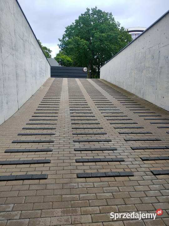 Do wynajęcia dwustanowiskowe miejsce postojowe Kołobrzeg