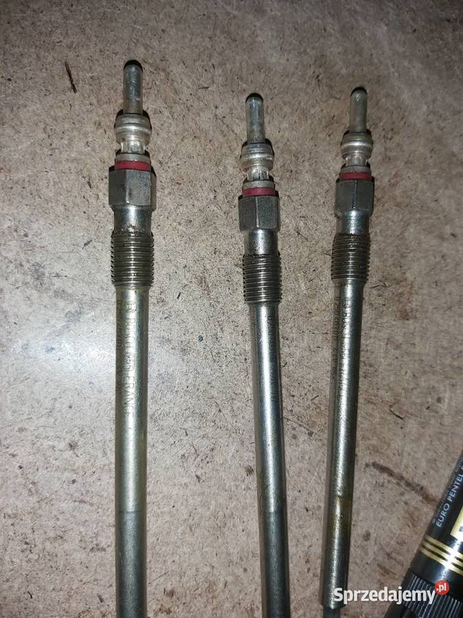 Świeca żarowa BOSCH 0 250 403 011 Fiat opel 16 osobowe Silniki i osprzęt Bydgoszcz