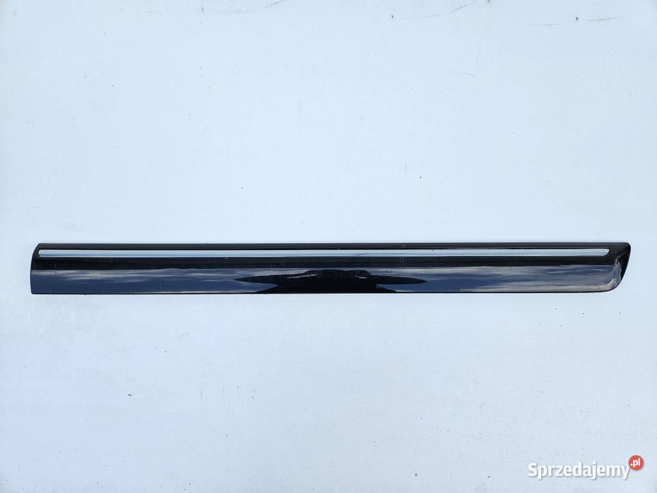 SUZUKI GRAND VITARA XL7 LISTWA DRZWI PRAWY PRZÓD Międzychód