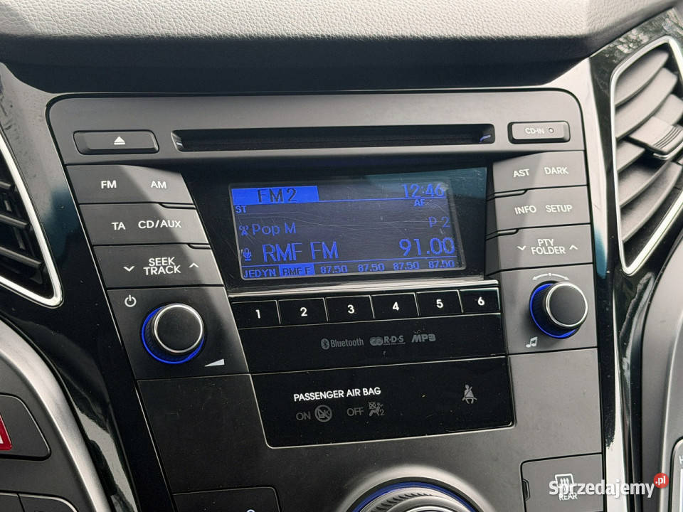 Hyundai i40 CW 17CRDi światła przeciwmgielne Węgrów