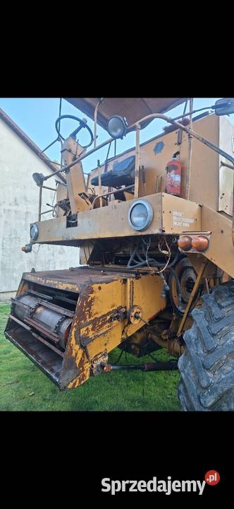 Sprzedam kombajn bizona z056 z roku 1983 Maćkowice