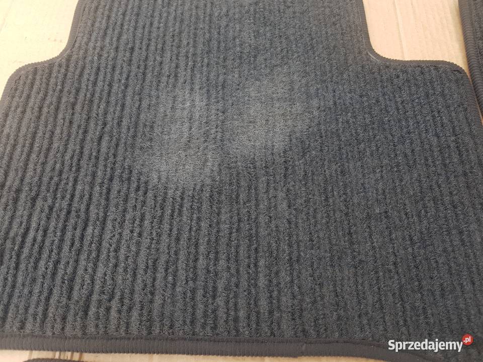 dywaniki do Mercedes grip
