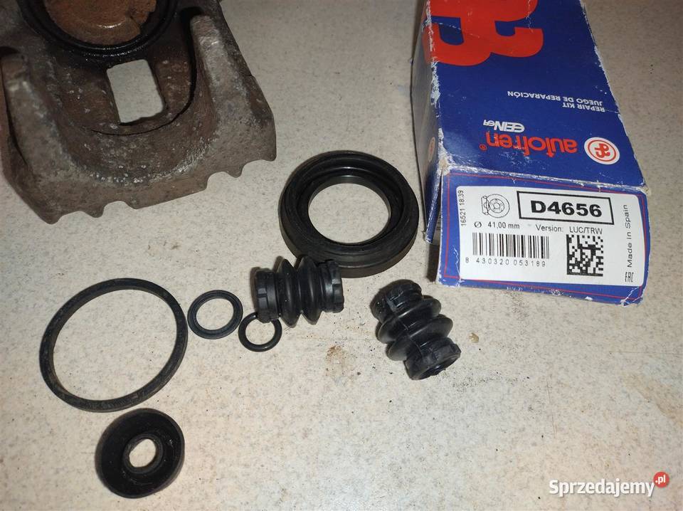 Zacisk hamulcowy Golf IV prawy tył pomorskie Gdynia