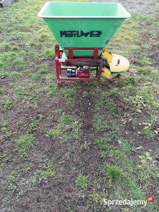 Rozsiewacz do nawozu Motyl Iłża