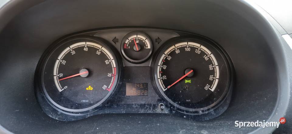 OPEL CORSA D HATCHBACK 1400 BGAZ Corsa Głogów