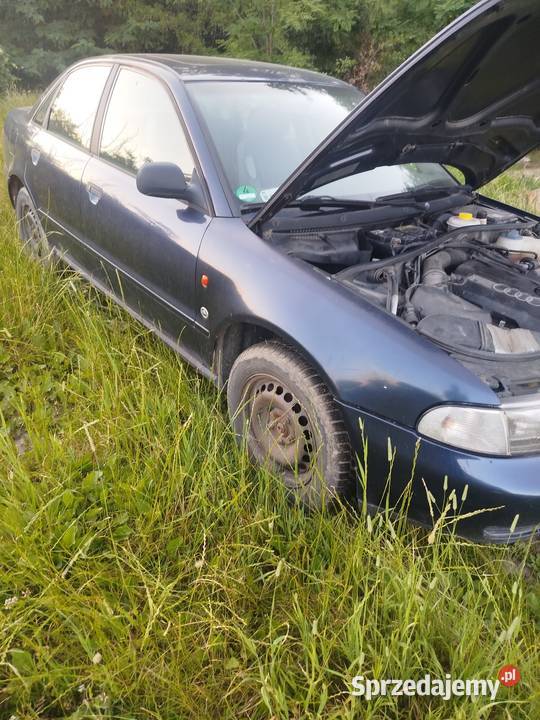 Audi A4 18 benzyna Trzciana
