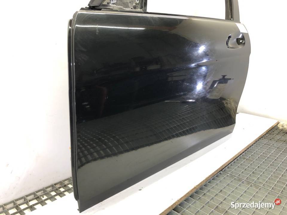 DRZWI LEWY PRZÓD MERCEDES W204 Kombi 0715