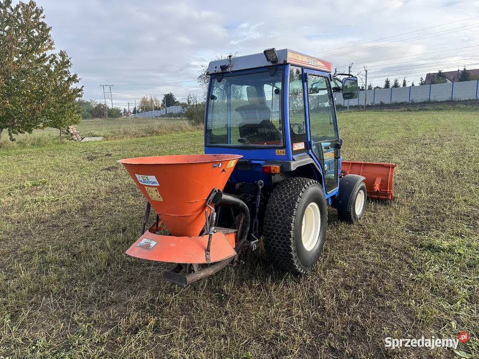 Iseki 4260 z ogrzewaną kabiną 30 mini traktorek Kabina wielkopolskie Kościan
