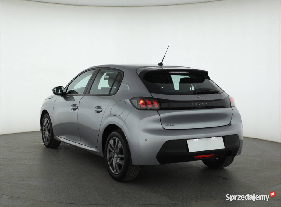 Peugeot 208 12 PureTech komputer pokładowy