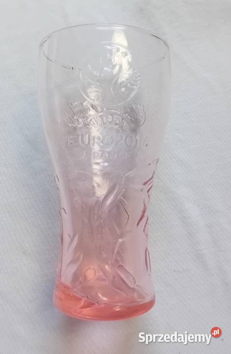 Różowa kolekcjonerska szklanka Coca Cola UEFA Koźminek