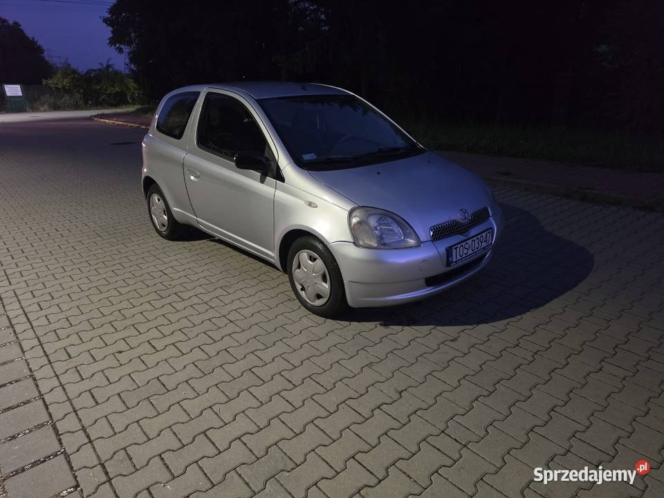 Sprzedam Toyota yaris auto technicznie Starachowice