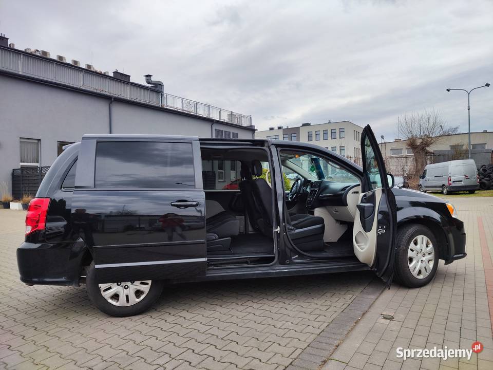 Przestronny i niezawodny Dodge Grand Caravan Grand Caravan Samochody osobowe Białystok