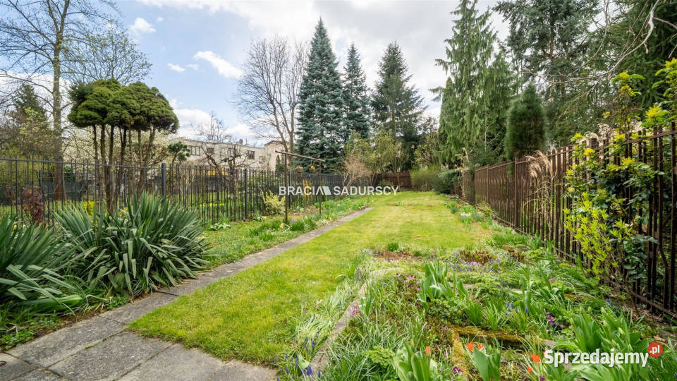 sprzedaży domu szeregowego 2494m2 Kraków Rok budowy 1981