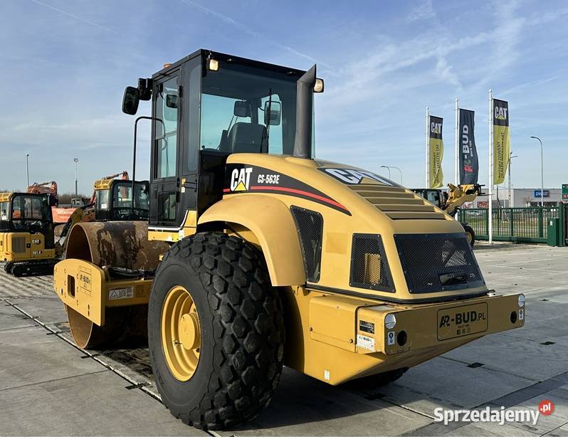 WALEC DROGOWY CATERPILLAR CS563E wielkopolskie Tuliszków