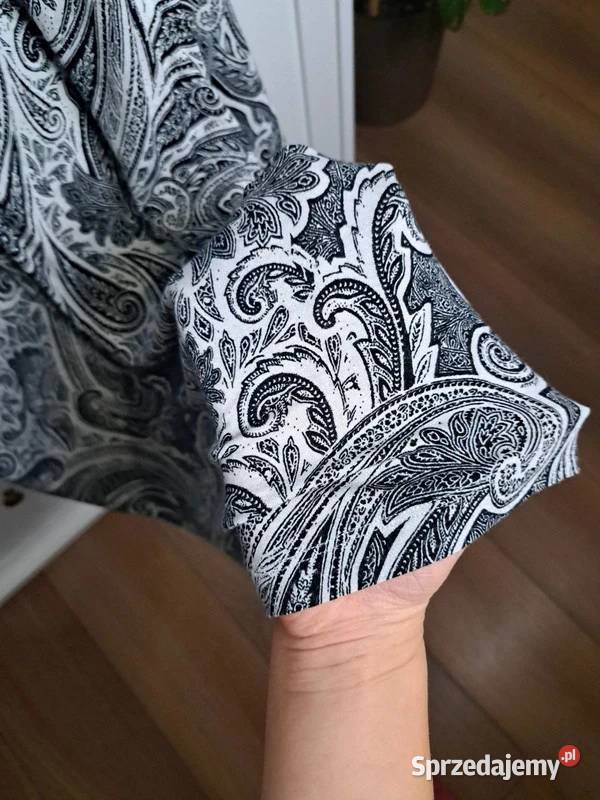 Sukienka maxi z printem paisley Rozmiar 38(M) Trąbki Wielkie