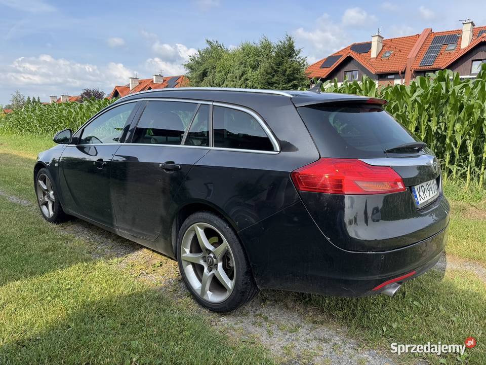 Opel Insignia Sports Tourer 20 CDTI Modlnica