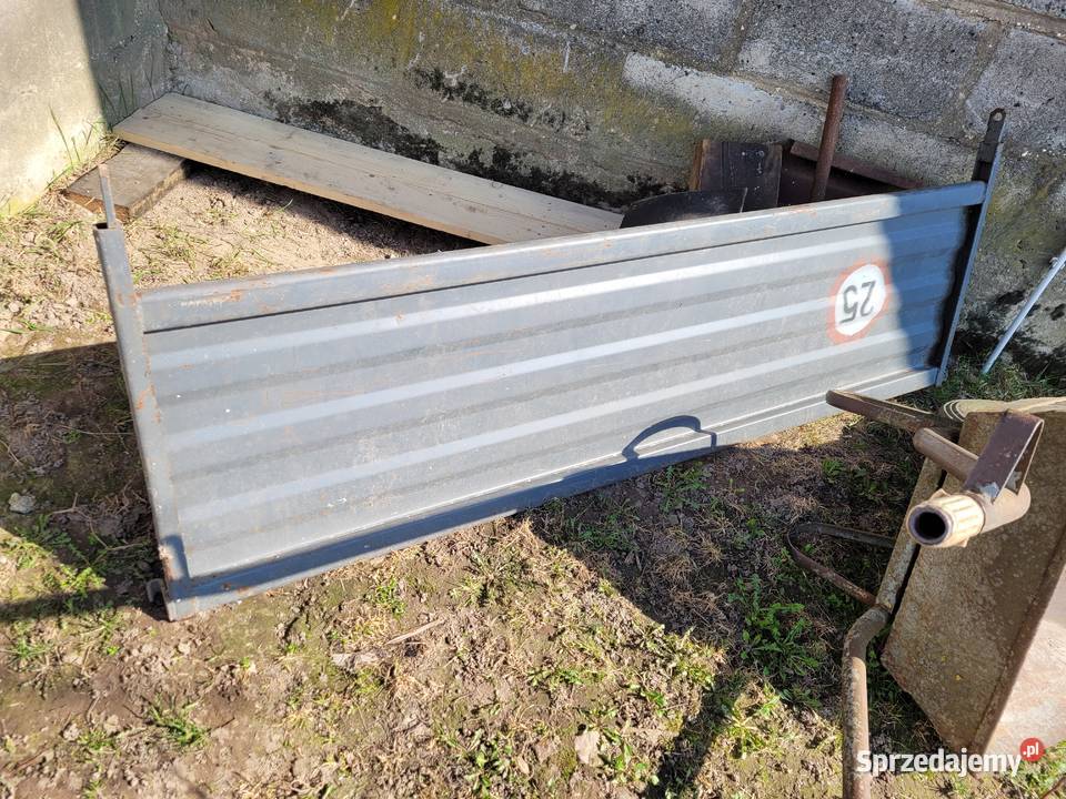 Przyczepa wywrotka jednoosiowa do remontu Przyczepy rolnicze wielkopolskie Skulsk