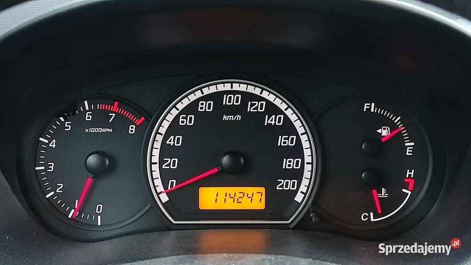 Suzuki Swift 4x4 13 Benzyna Klimatyzacja Grzane