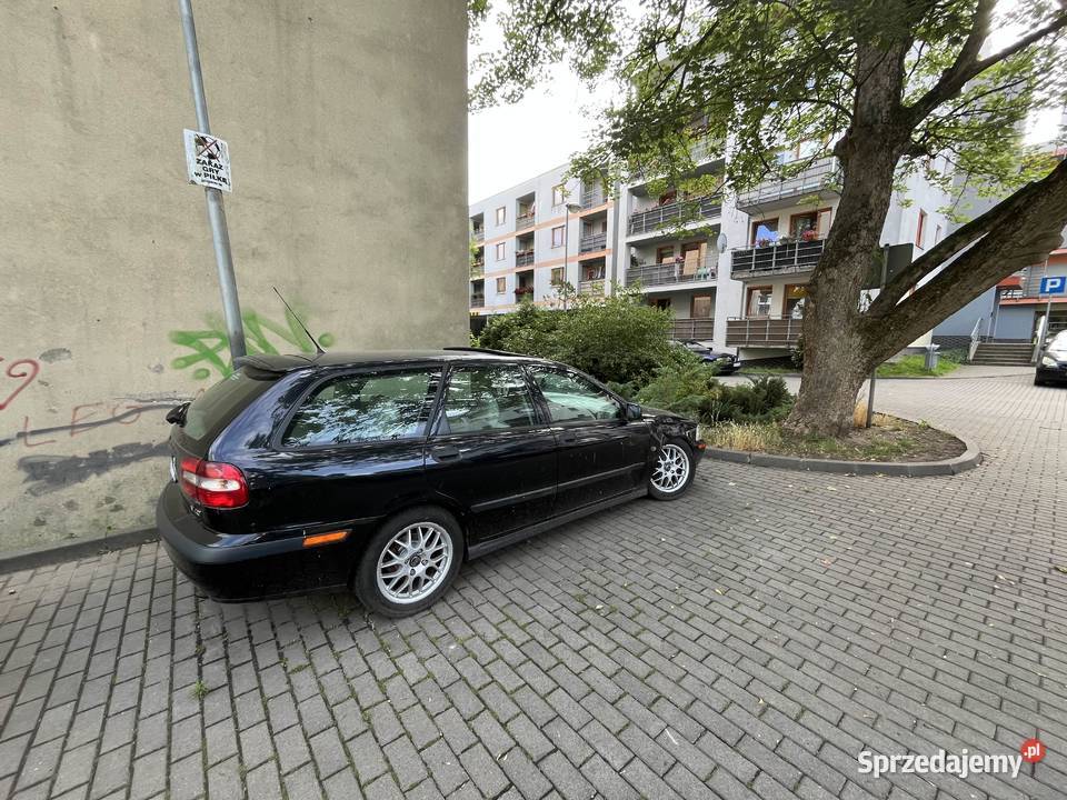 Volvo 19 TD SPORT na części silnik 230 biała Volvo Szczecin sprzedam