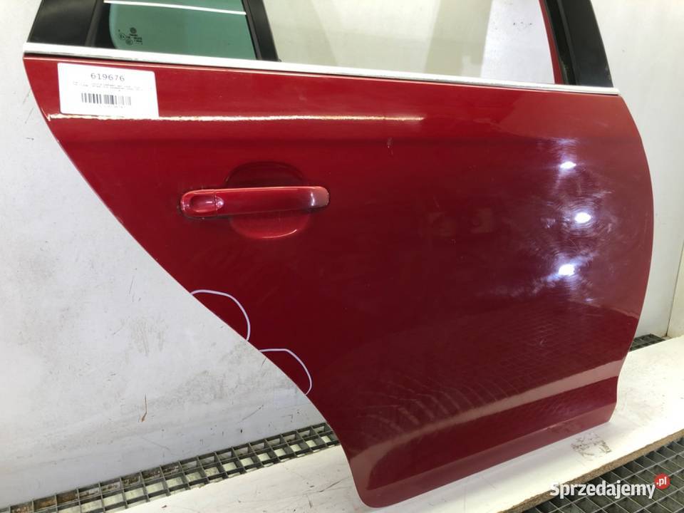 DRZWI PRAWY TYŁ VW GOLF VI Kombi 0914 osobowe podkarpackie sprzedam