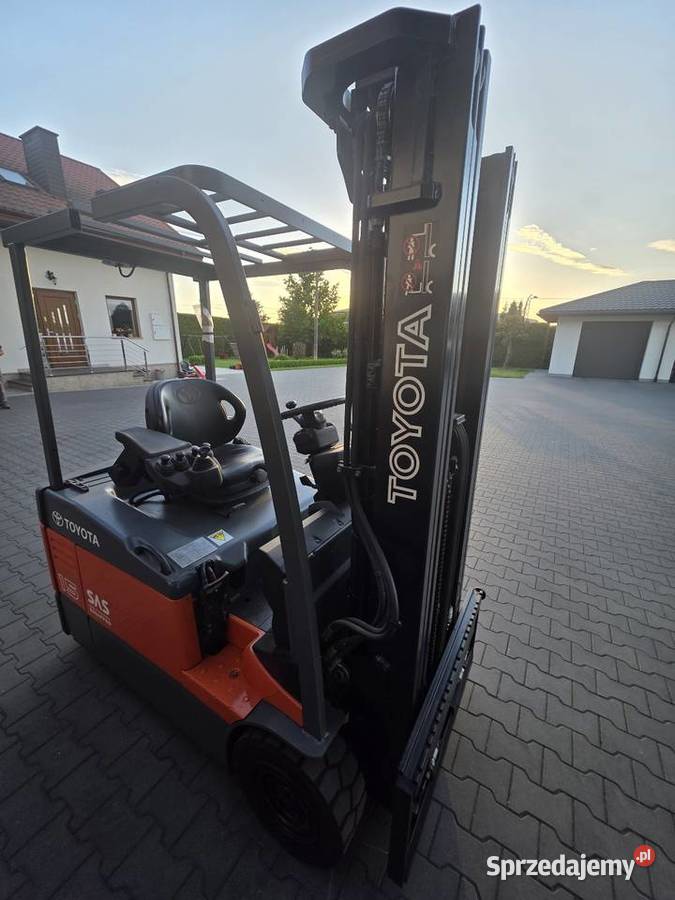 Wózek widłowy Toyota 7FBEF 15 Huta Błędowska sprzedam
