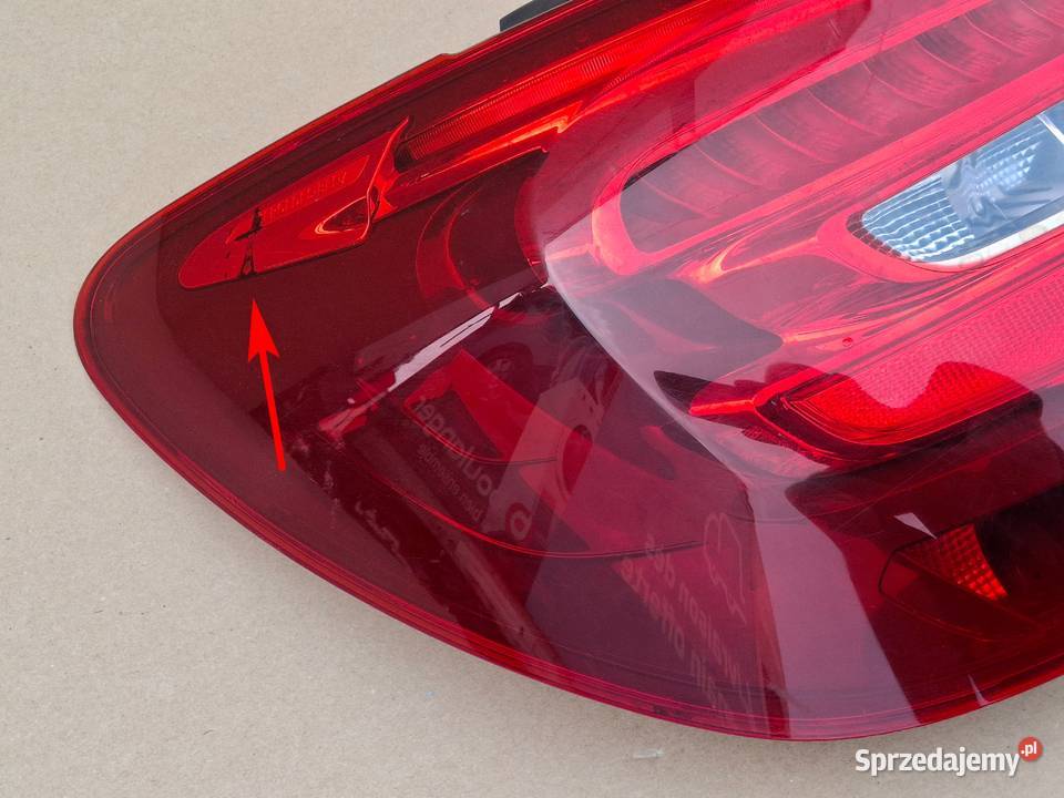 MERCEDES AKLASA W176 LIFT LAMPA LEWY TYŁ LEWA Lampy tylne