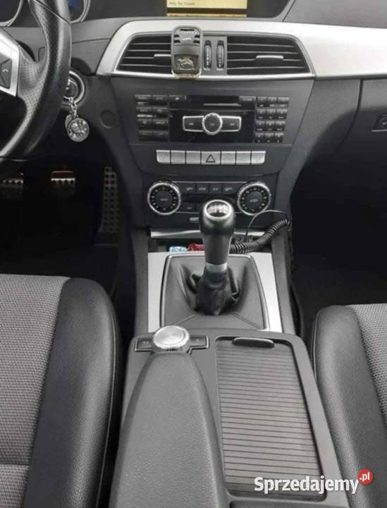 Cklasa W204 polift 2011r wielkopolskie Ostrów Wielkopolski sprzedam