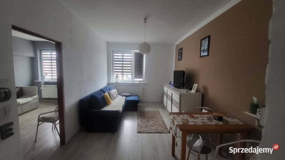 Mieszkanie w centrum 1 piętro 3 pokoje 565 m3 Trzcianka sprzedam