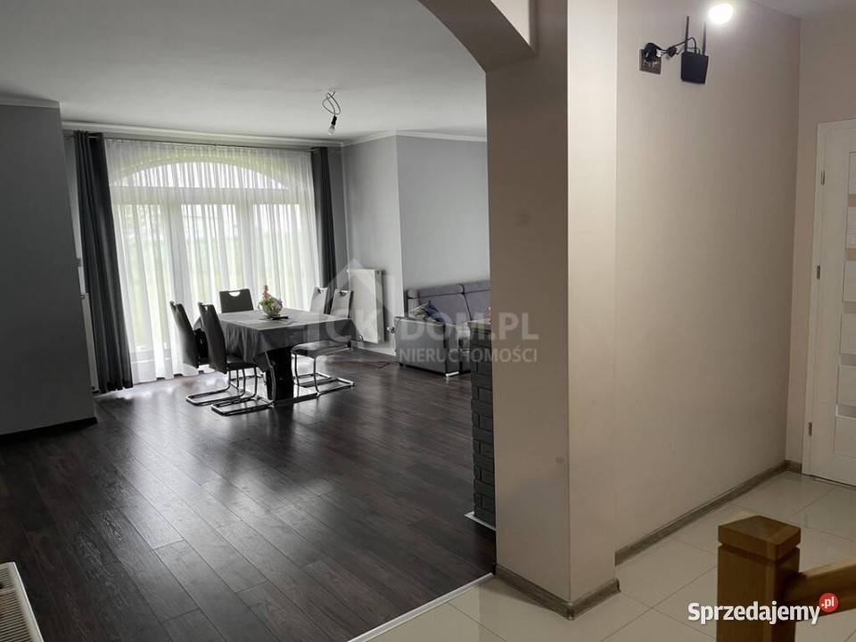 Dom wolnostojący 207 mMalkowice gmina Bogoria Malkowice