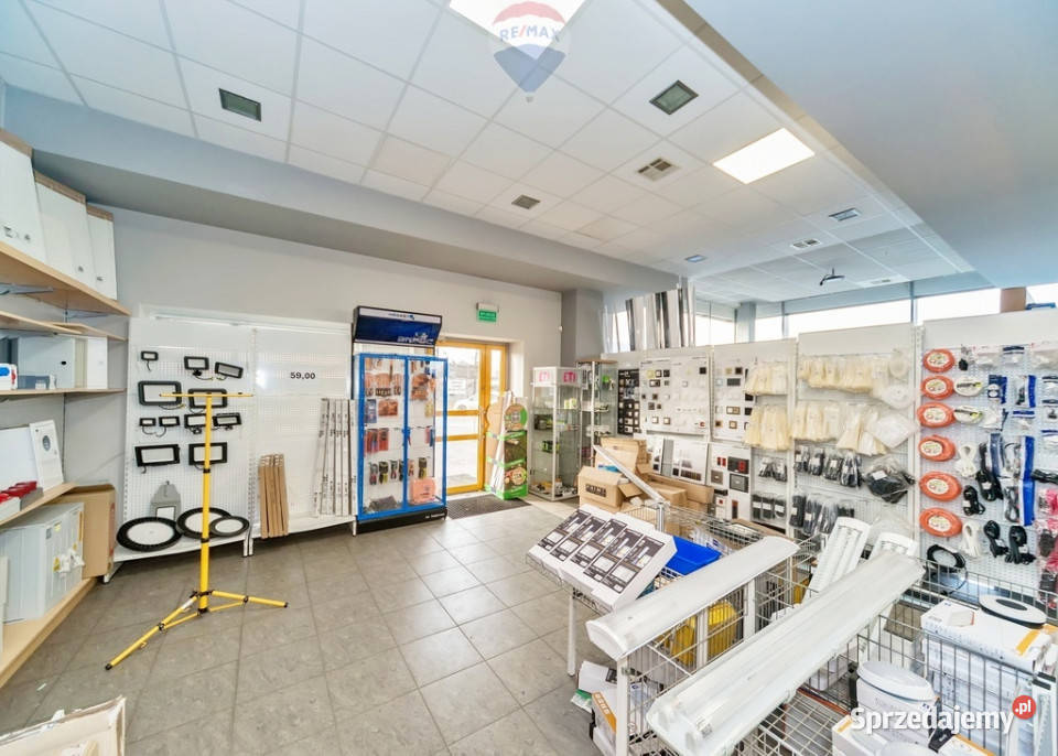 Kompleks handlowo biurowy i magazynowy 1479m2 Bielsko-Biała