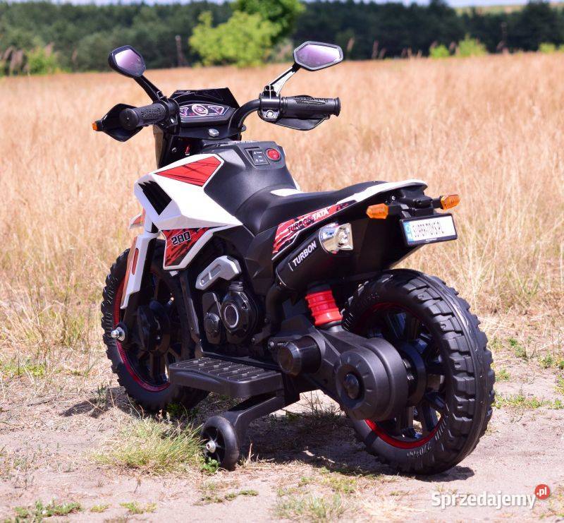 NAJNOWSZY PIERWSZY AKUMULATOROWY MOTOREK kujawsko-pomorskie Toruń