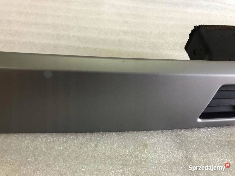 LISTWA OZDOBNA DESKI KRATKI 7132845 BMW E90 Motoryzacja wielkopolskie