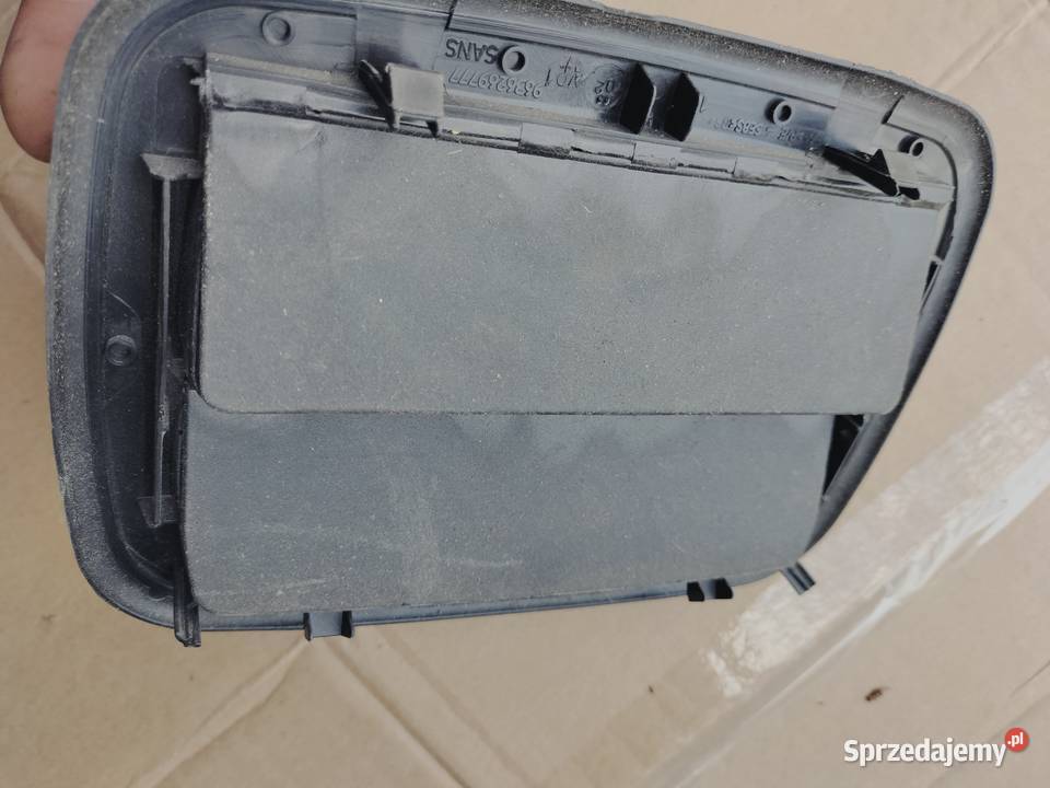 Kratka klapy bagażnika Citroen Xsara Picasso Wyposażenie wnętrza Kamień-Kolonia