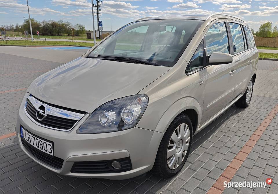 Opel Zafira B 16 7 osobowy Parczew sprzedam