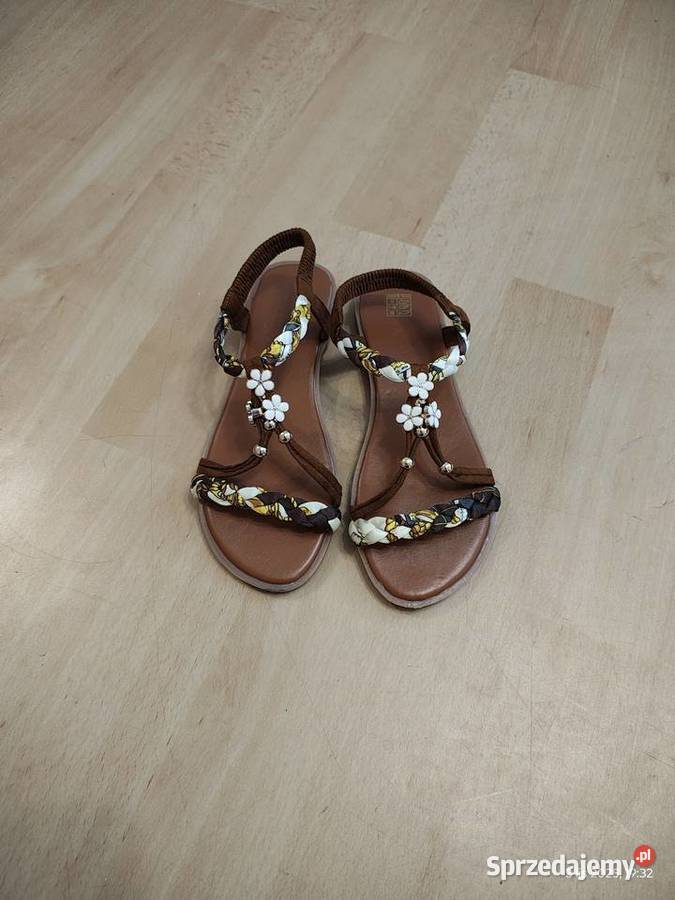 Sandały sandałki damski w stylu Boho z kwiatkami