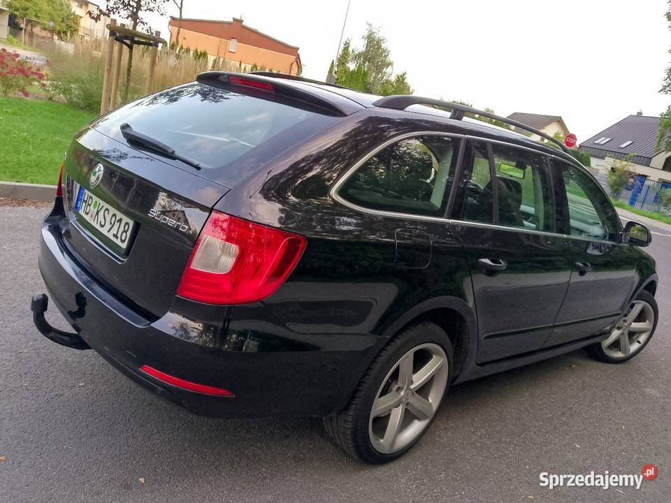 SKODA SUPERB 4X4 gniazdo SD Superb