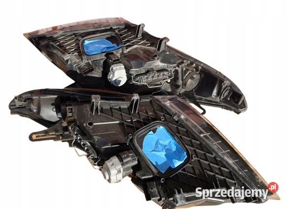 LAMPA PRAWY PRZÓD XENON RENAULT MEGANE III EU Nowy Tomyśl